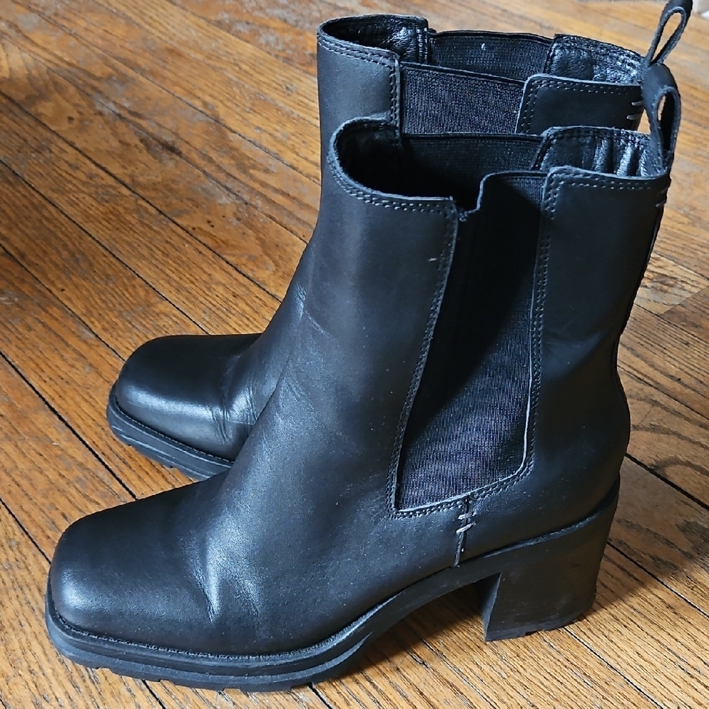 Crown Vintage Black Heeled Boots